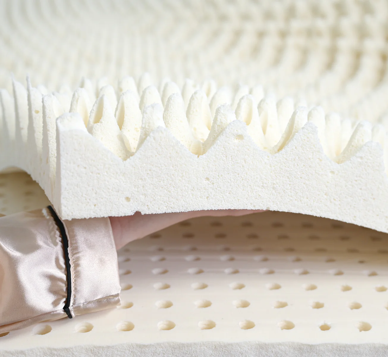 Egg Crate Mattress Topper - Image 10